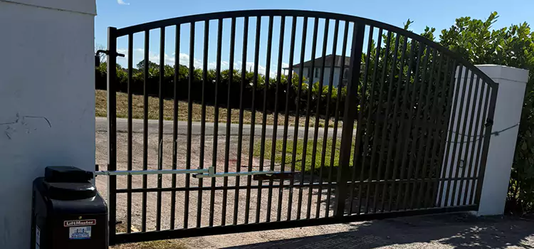 Driveway Fence Repair Prunedale